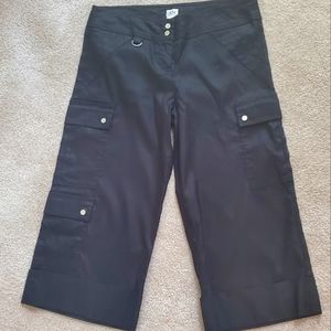 EUC Cache Cropped Linen Capri